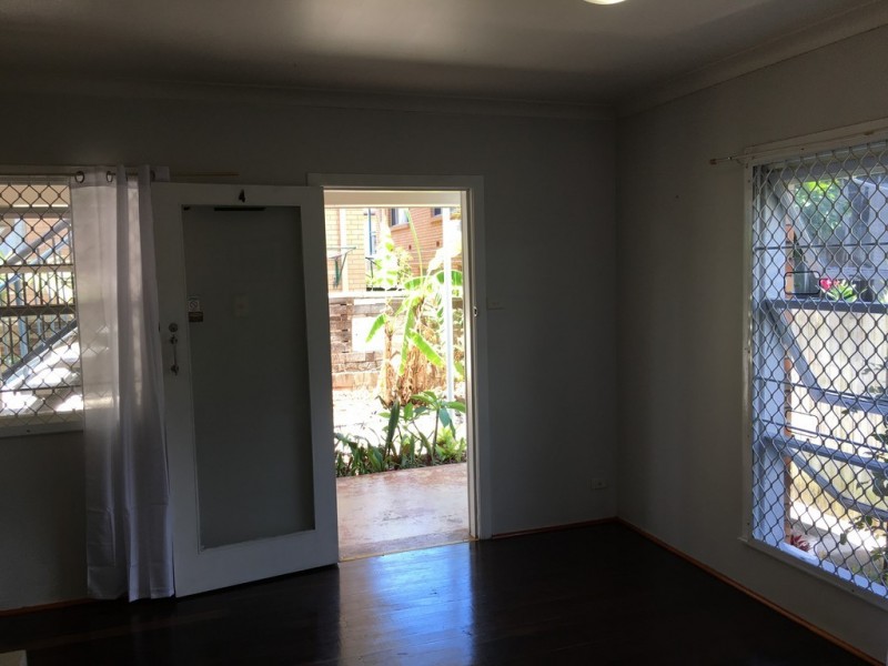 4/29 Leonard Ave, Surfers Paradise QLD 4217