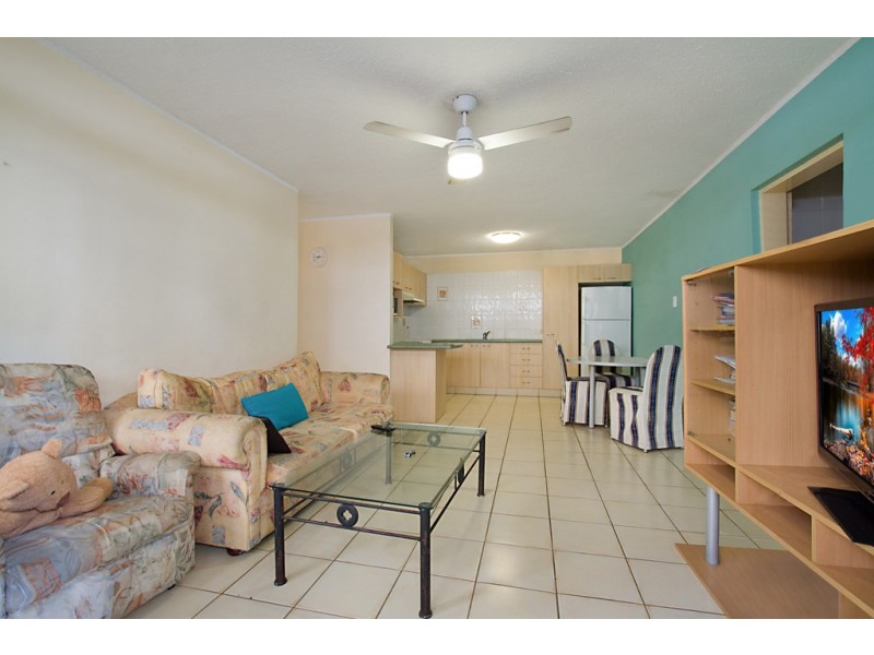 1/26 Leonard Avenue, Surfers Paradise QLD 4217
