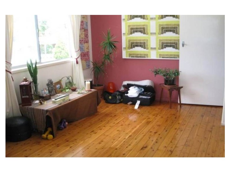 3 Gaye Parade, Miami QLD 4220