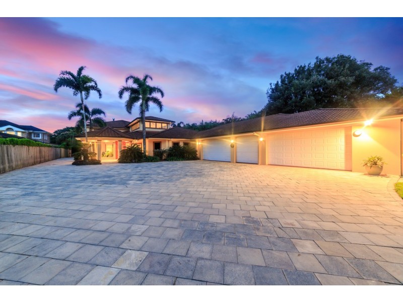 28 Maryland Avenue, Carrara QLD 4211