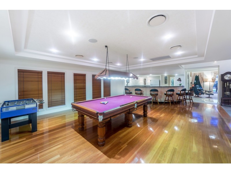 28 Maryland Avenue, Carrara QLD 4211