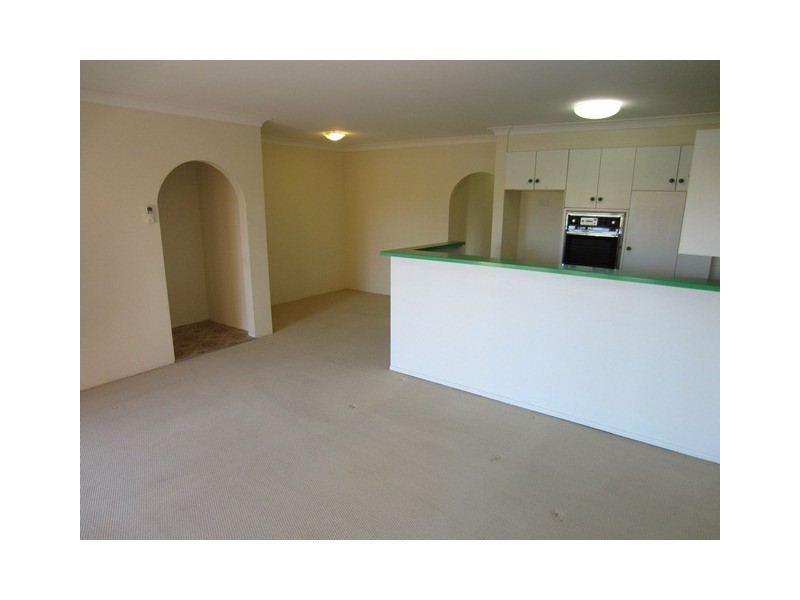 10/22 Britannia Avenue, Broadbeach QLD 4218