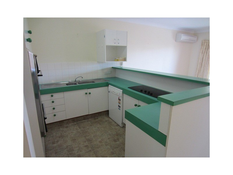 10/22 Britannia Avenue, Broadbeach QLD 4218