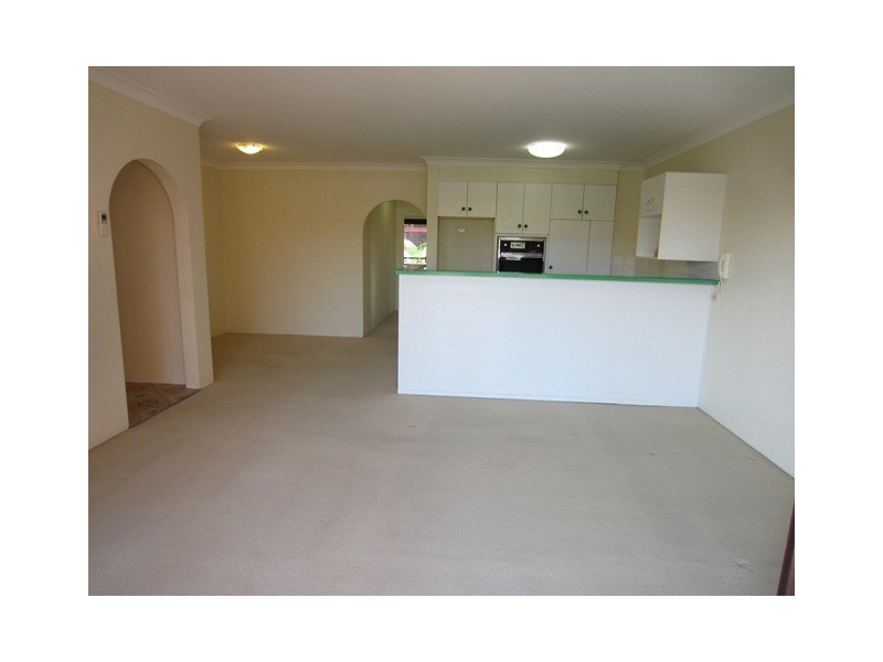 10/22 Britannia Avenue, Broadbeach QLD 4218