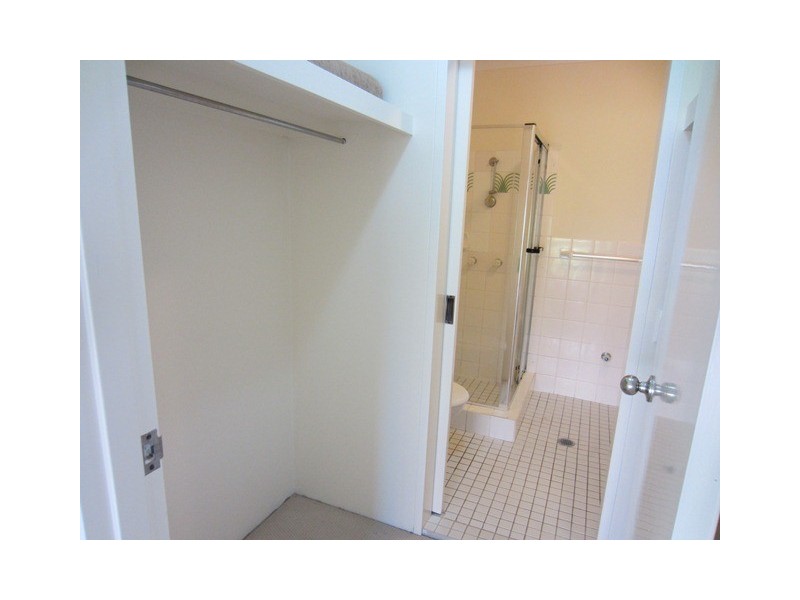 10/22 Britannia Avenue, Broadbeach QLD 4218