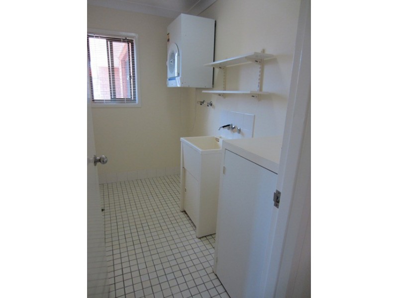 10/22 Britannia Avenue, Broadbeach QLD 4218