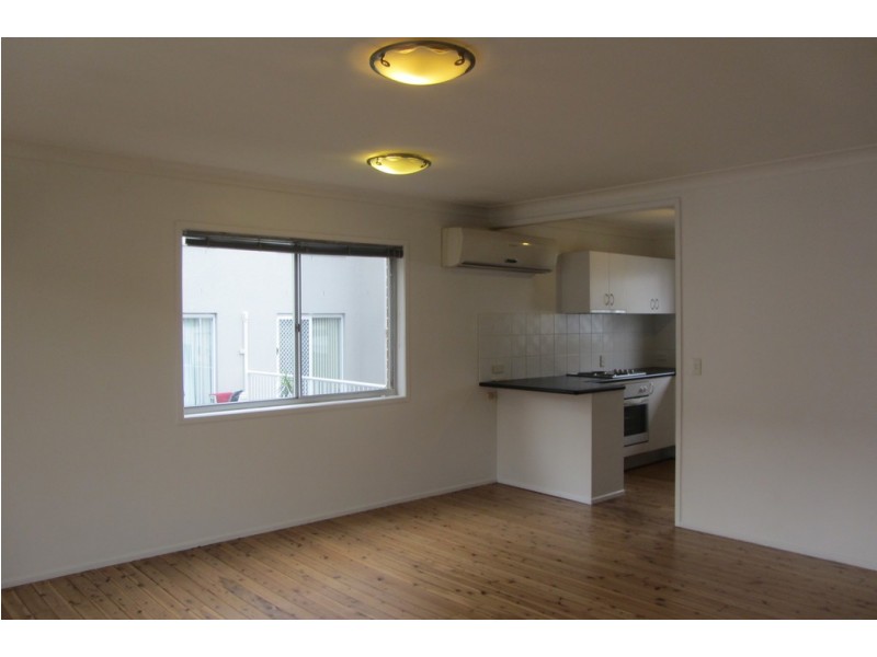5/21 Jubilee Ave, Broadbeach QLD 4218