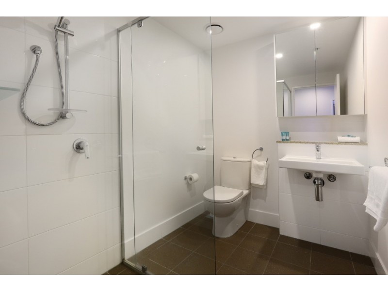 86 ‘Synergy’ 2729-2733 Gold Coast Highway, Broadbeach QLD 4218
