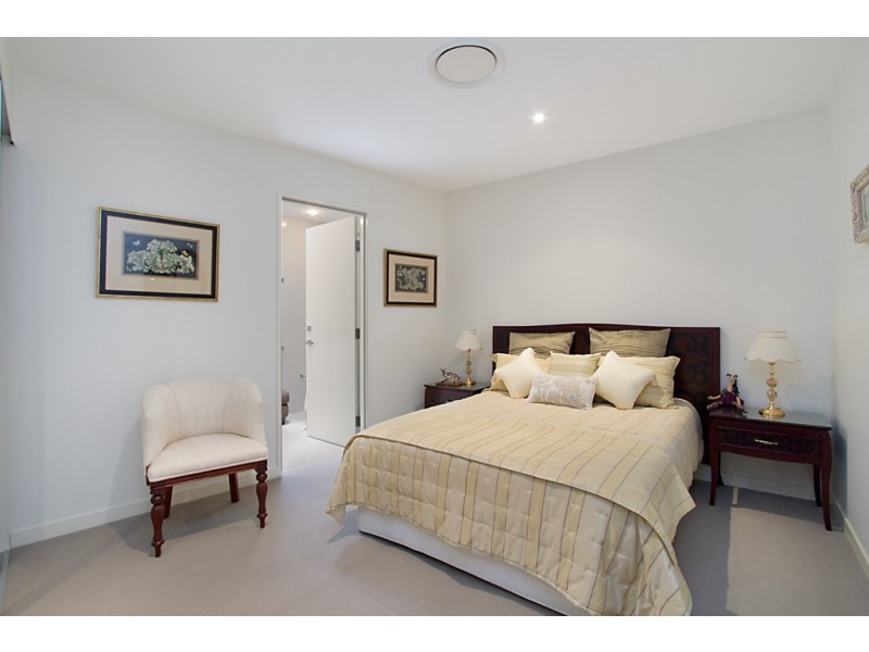 192/135 Lakelands Drive, Merrimac QLD 4226