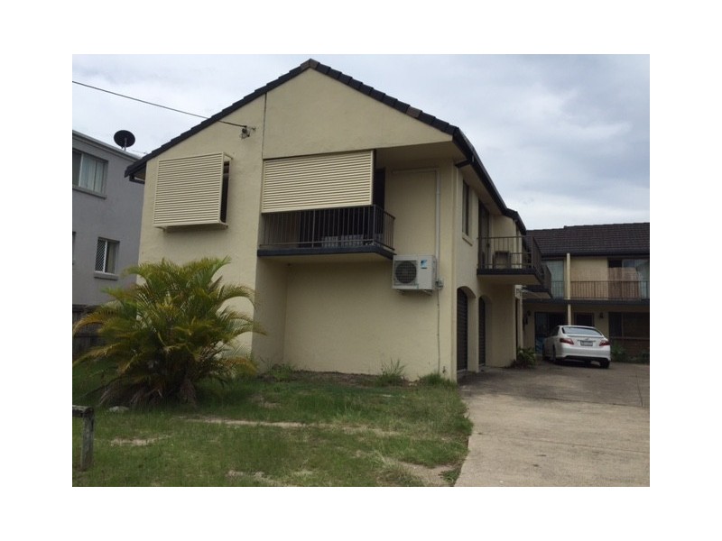 4/9 Orvieto Avenue, Mermaid Waters QLD 4218