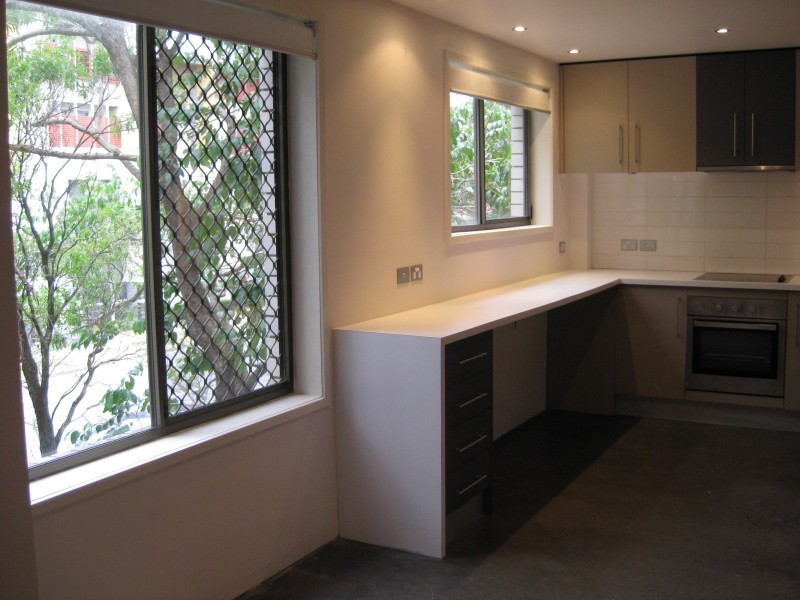 4/16 First Ave, Broadbeach QLD 4218