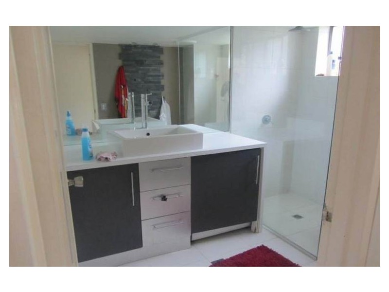 4/16 First Ave, Broadbeach QLD 4218