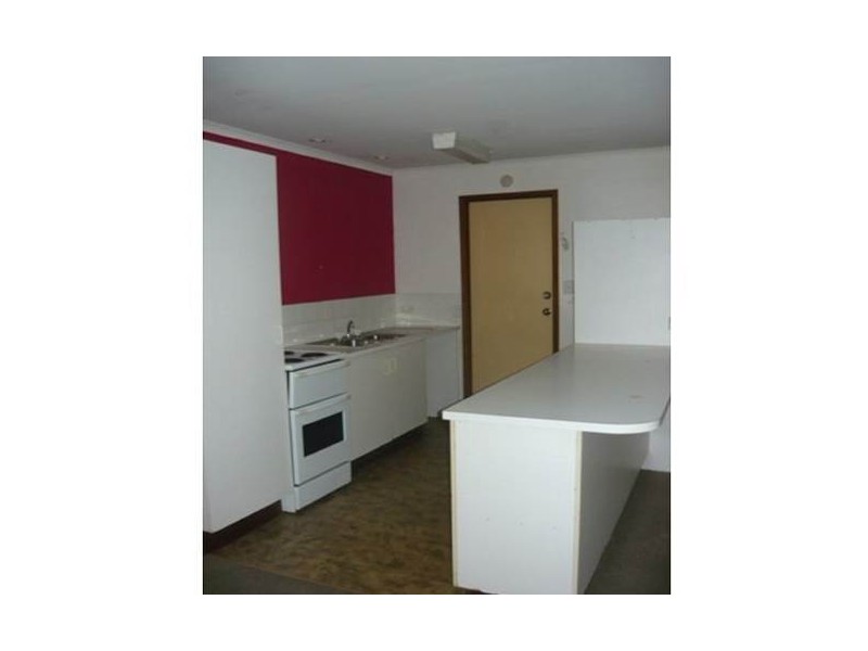 2/4 Wirth Terrace, Highland Park QLD 4211