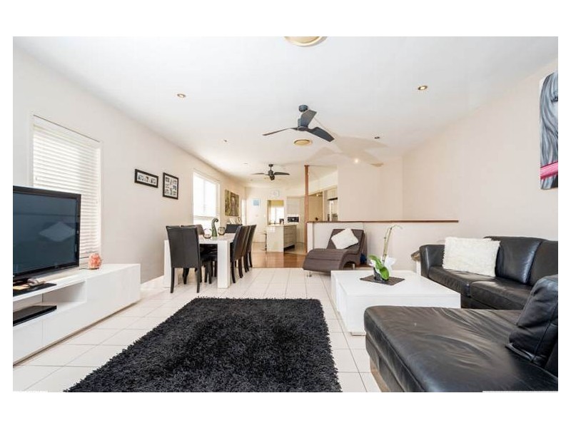 1/49 Palm Ave, Surfers Paradise QLD 4217