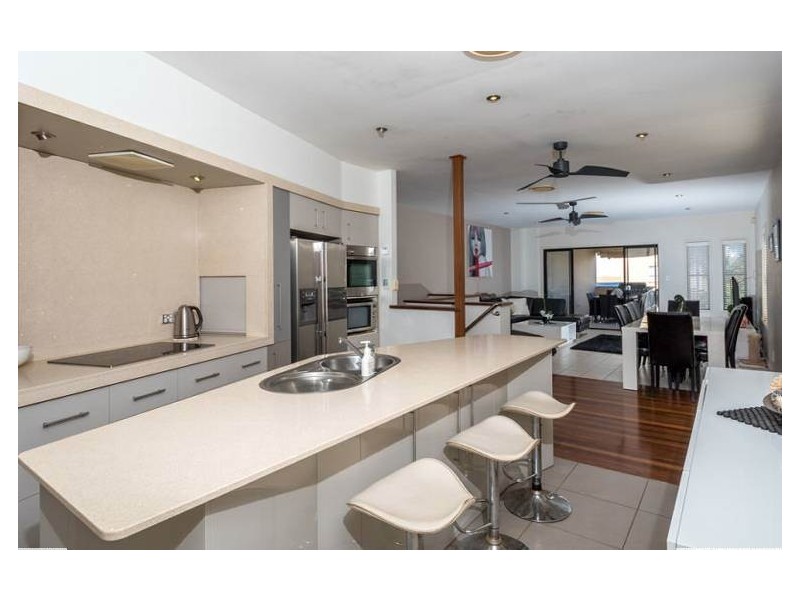 1/49 Palm Ave, Surfers Paradise QLD 4217