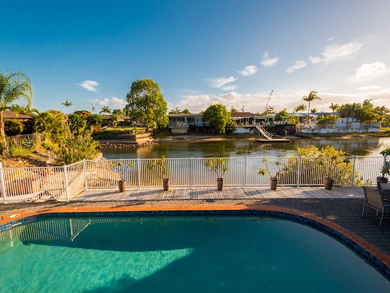 108 – 110 Salerno Street, Isle Of Capri QLD 4217