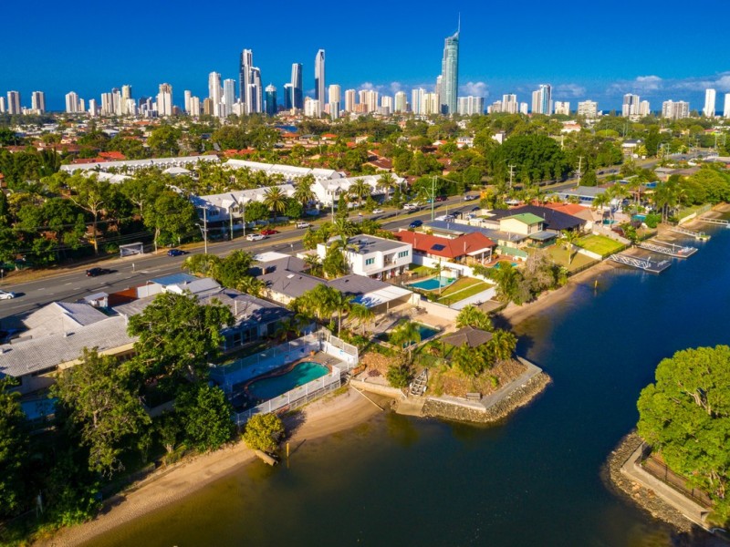 108 – 110 Salerno Street, Isle Of Capri QLD 4217