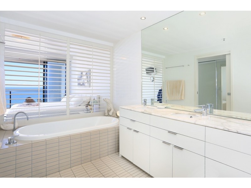 1802 Ultra 14 George Avenue, Broadbeach QLD 4218