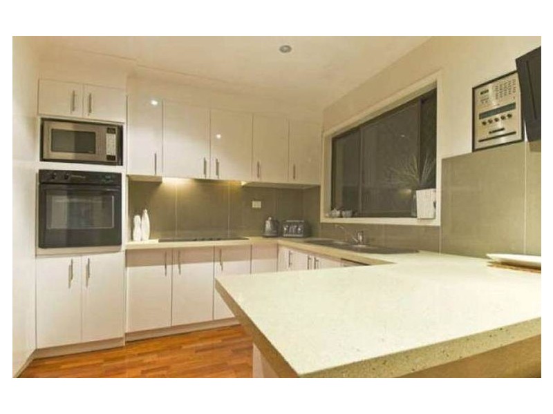 180 Burleigh Street, Burleigh Waters QLD 4220