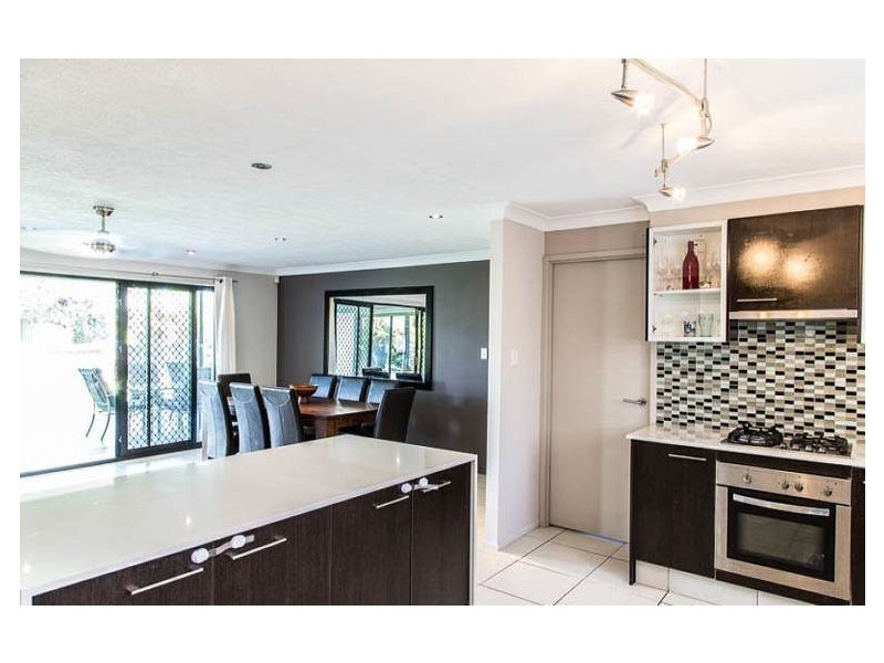 66 Barrier Reef Drive, Mermaid Waters QLD 4218