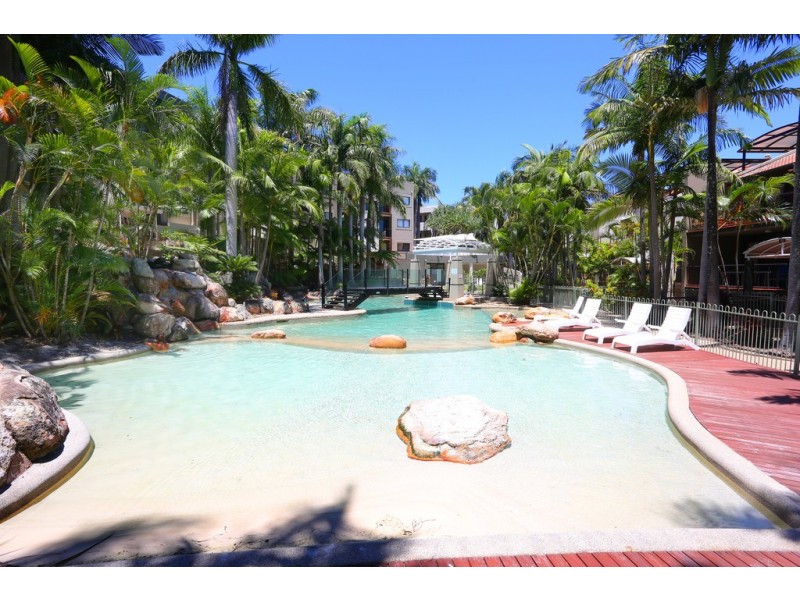 A23 “Magic Mountain Apartments” 1 Great Hall Drive, Miami QLD 4220