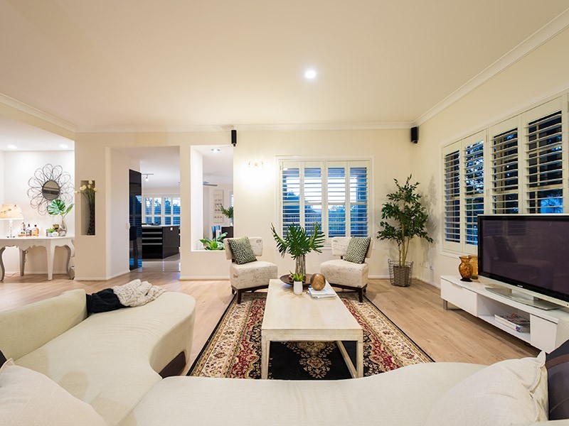 52 Martingale Circuit, Clear Island Waters QLD 4226