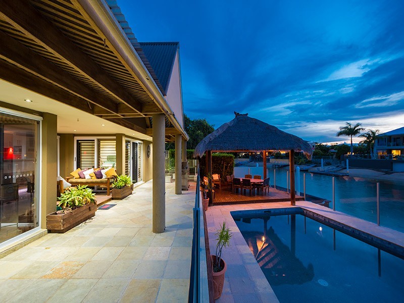 10 The Lido, Isle Of Capri QLD 4217