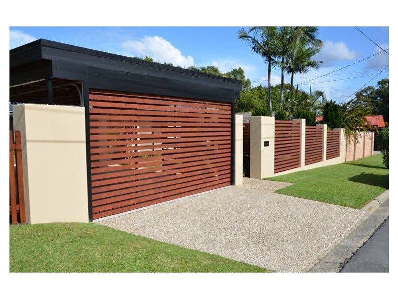 44 Wistaria Avenue, Southport QLD 4215