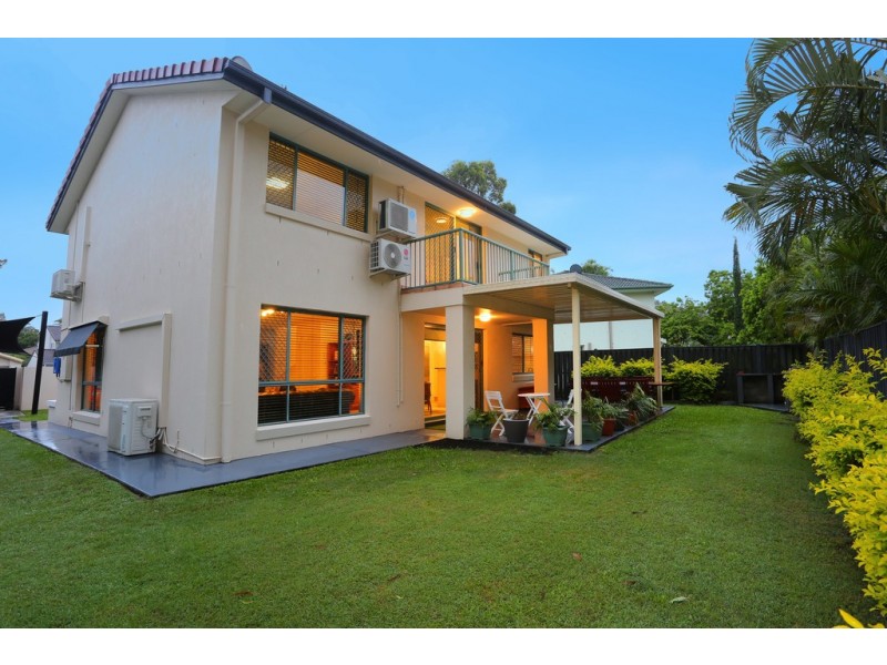 25 Royal Court, Ashmore QLD 4214