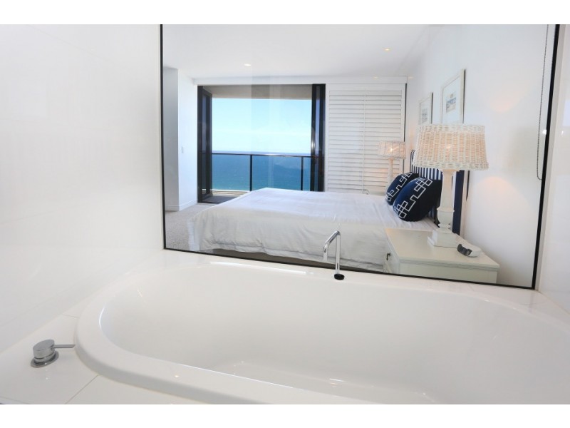 2404 ‘Oracle’ 1 Oracle Boulevard, Broadbeach QLD 4218