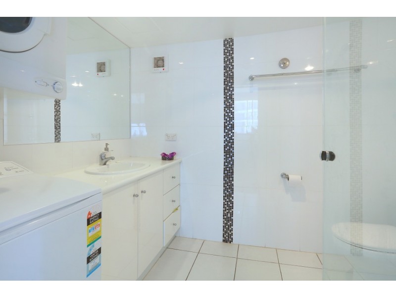 702 ‘Pacific Resort’ 8 Albert Avenue, Broadbeach QLD 4218