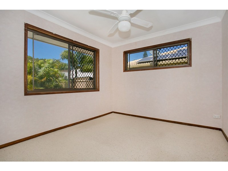 94 Acanthus Avenue, Burleigh Heads QLD 4220