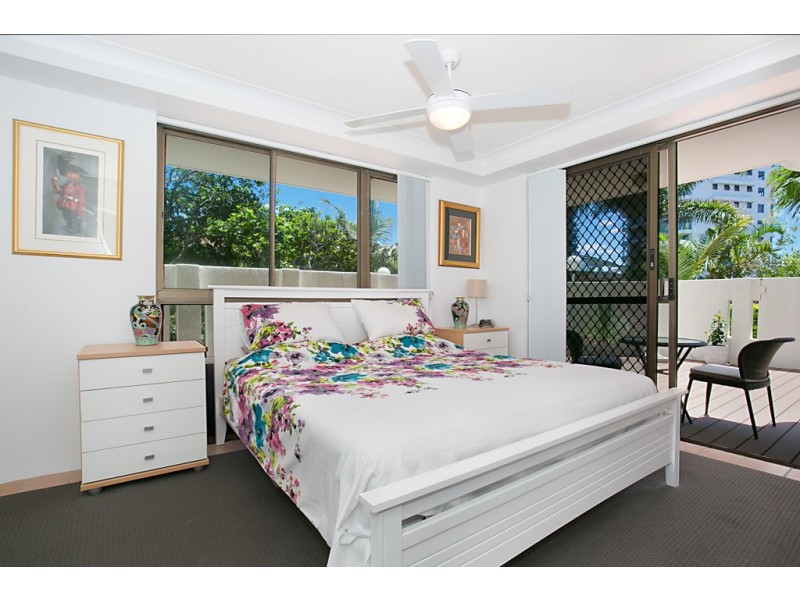 2 ‘Ocean Royale’ 4 Britannia Avenue, Broadbeach QLD 4218