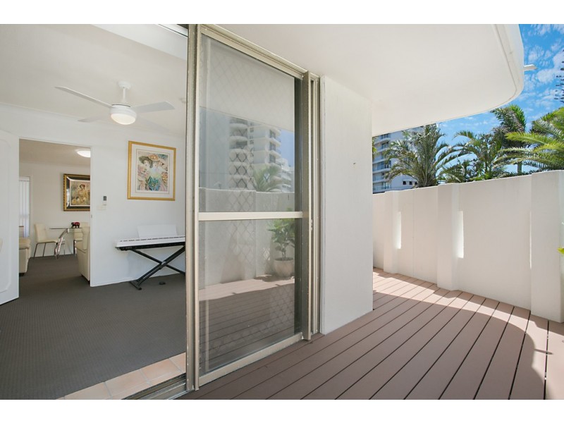 2 ‘Ocean Royale’ 4 Britannia Avenue, Broadbeach QLD 4218
