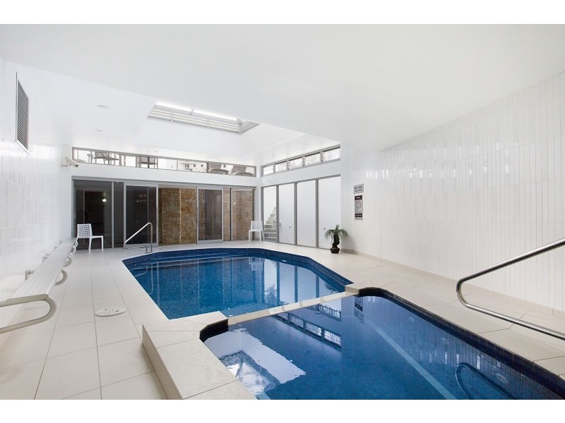 2 ‘Ocean Royale’ 4 Britannia Avenue, Broadbeach QLD 4218