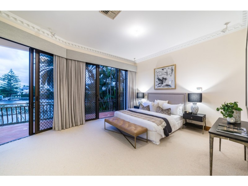 58-60 Cabana Boulevard, Benowa Waters QLD 4217