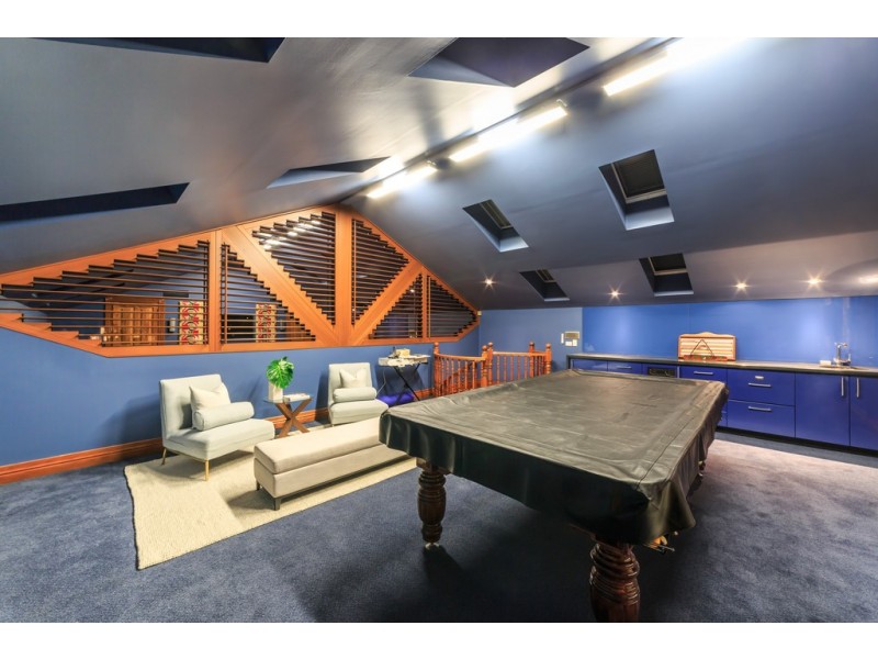 58-60 Cabana Boulevard, Benowa Waters QLD 4217