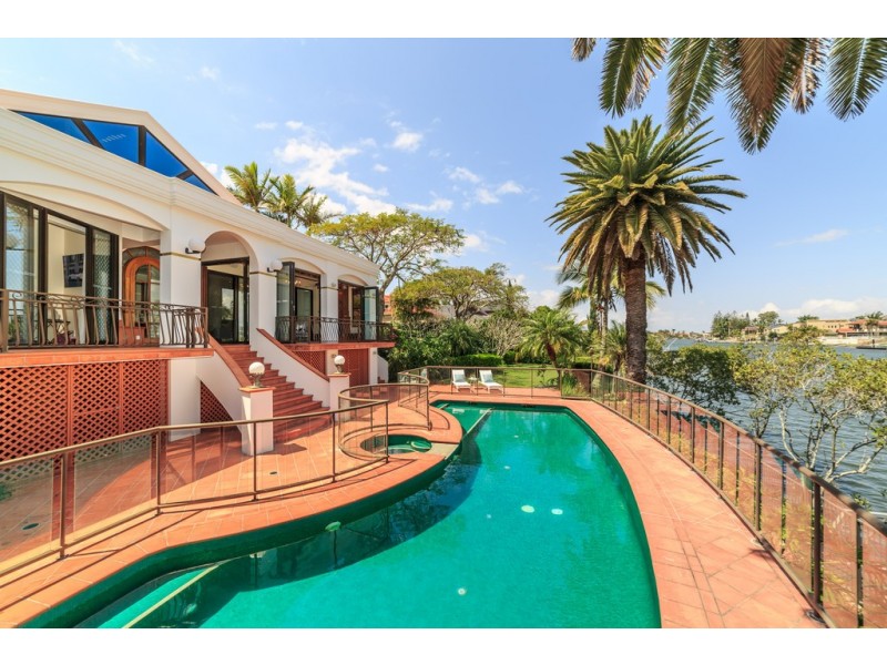 58-60 Cabana Boulevard, Benowa Waters QLD 4217