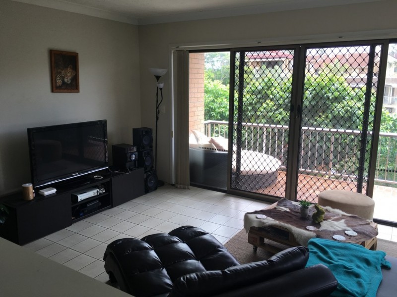 7/22 Britannia Avenue, Broadbeach QLD 4218