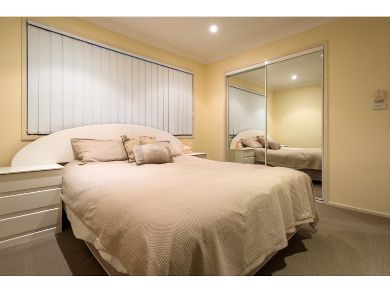 31 Walter Raleigh Cres, Hollywell QLD 4216