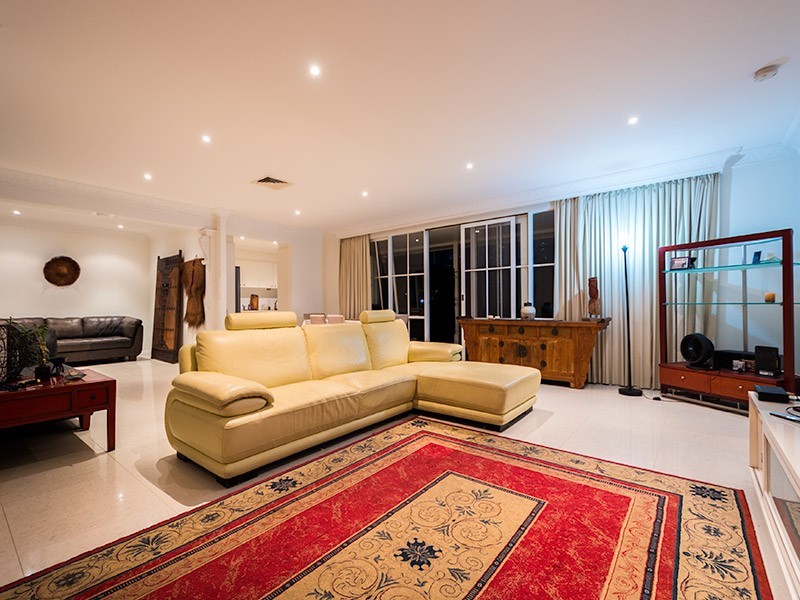 32 Southern Cross Drive, CRONIN ISLAND, Surfers Paradise QLD 4217