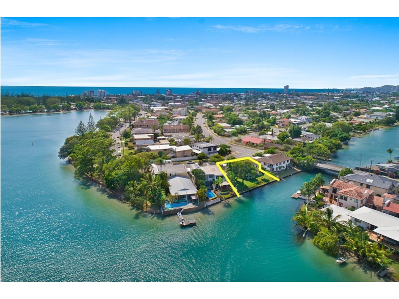 45 Murlong Crescent, Palm Beach QLD 4221