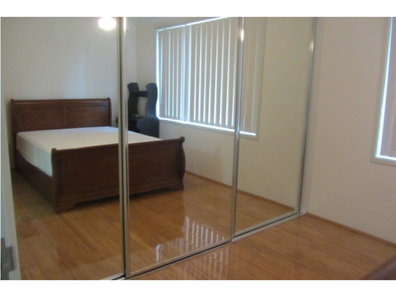 6/8 Queensland Ave, Broadbeach QLD 4218
