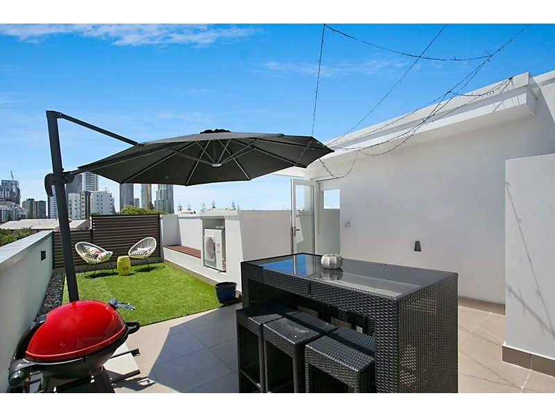 302/46-48 Peerless Avenue, Mermaid Beach QLD 4218