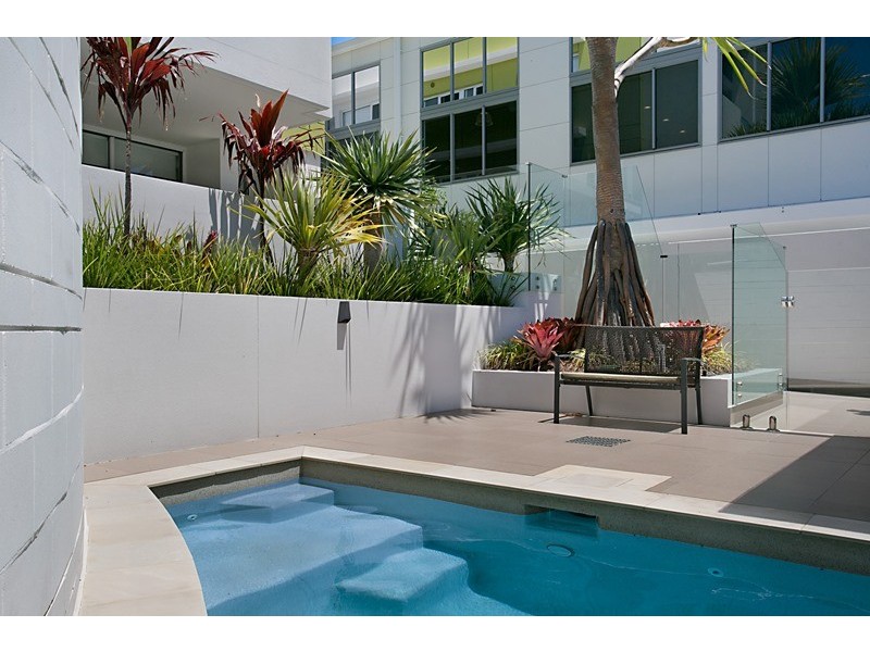 302/46-48 Peerless Avenue, Mermaid Beach QLD 4218