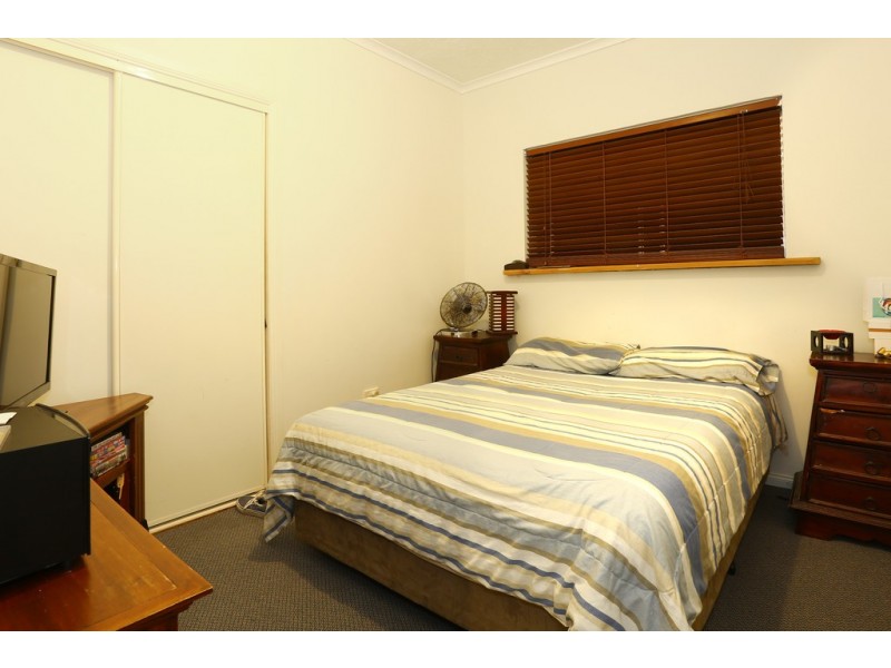 14 and 16 Ernest Street, Labrador QLD 4215