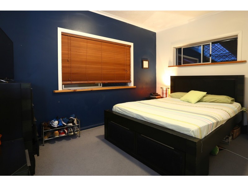 14 and 16 Ernest Street, Labrador QLD 4215