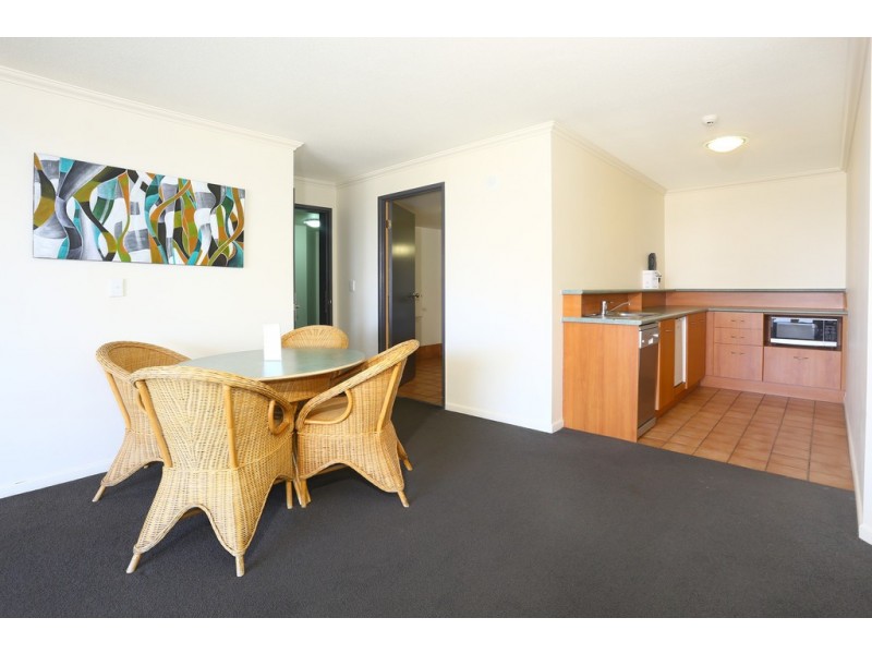 604-605/140 Ferny Ave, Surfers Paradise QLD 4217