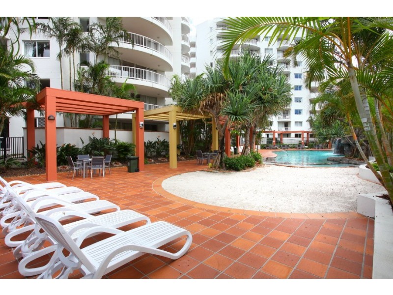 604-605/140 Ferny Ave, Surfers Paradise QLD 4217