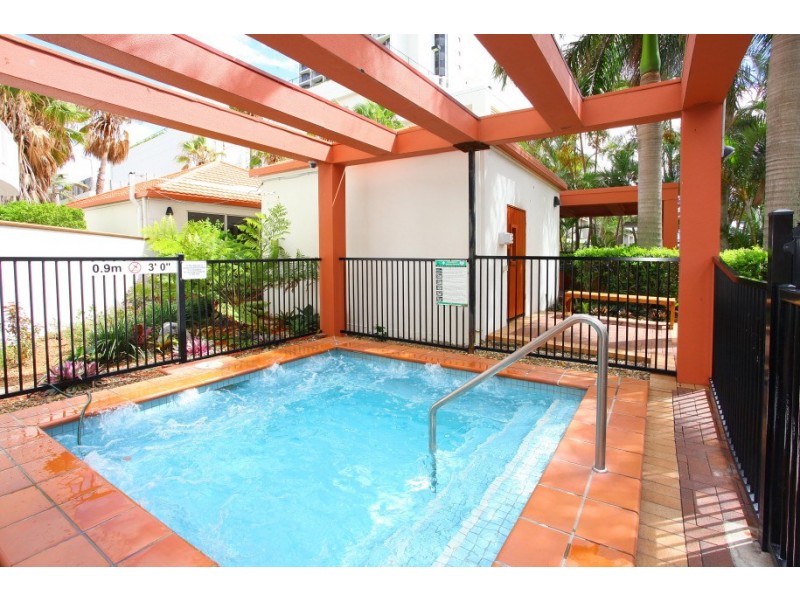 604-605/140 Ferny Ave, Surfers Paradise QLD 4217